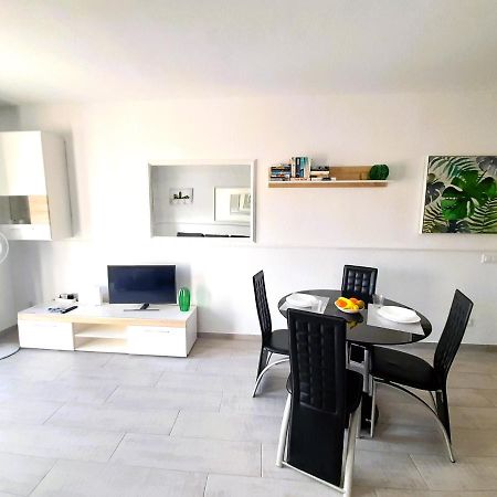 Mareverde Elisa, 1 bedroom&Wifi Free Costa Adeje  Eksteriør billede